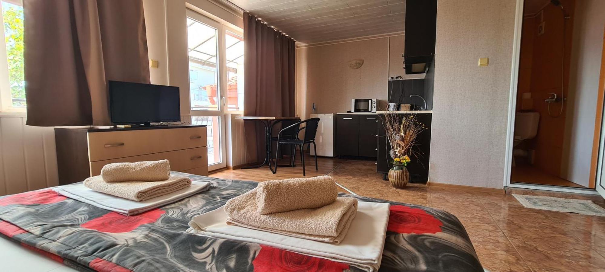 Sineva Guest House Ravda Dış mekan fotoğraf